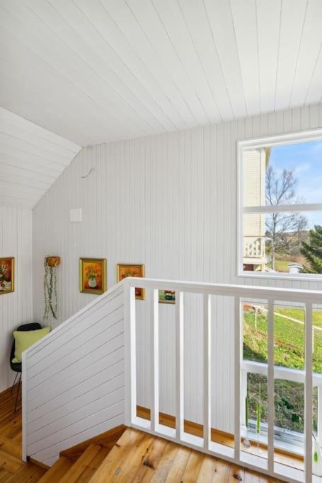 Cozy Little House In Tromso City Luaran gambar