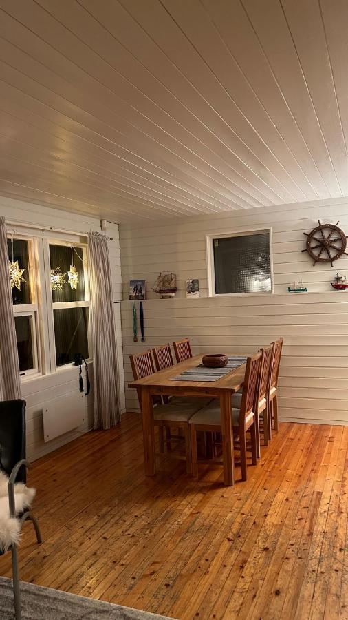 Cozy Little House In Tromso City Luaran gambar